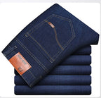 
Jean homme tendance avec finitions stylées